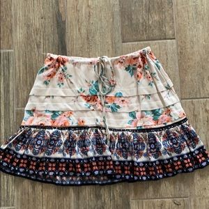 MAKE OFFER! Chelsea & Violet skirt- S EUC